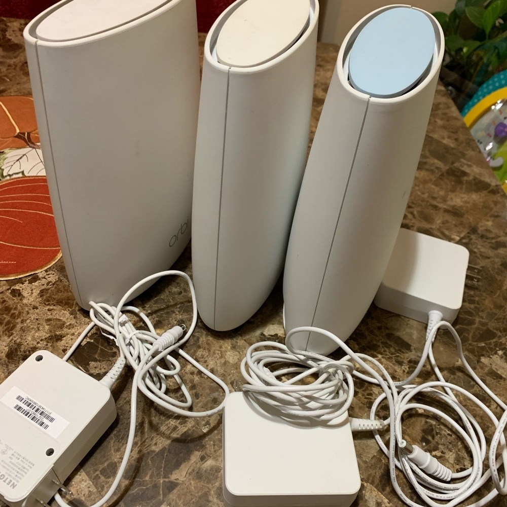 Netgear Orbit with 2 satellites